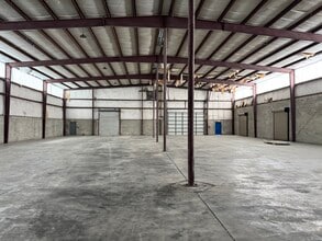 12925 N 49th St, Clearwater, FL à louer Photo intérieure– Image 1 sur 1