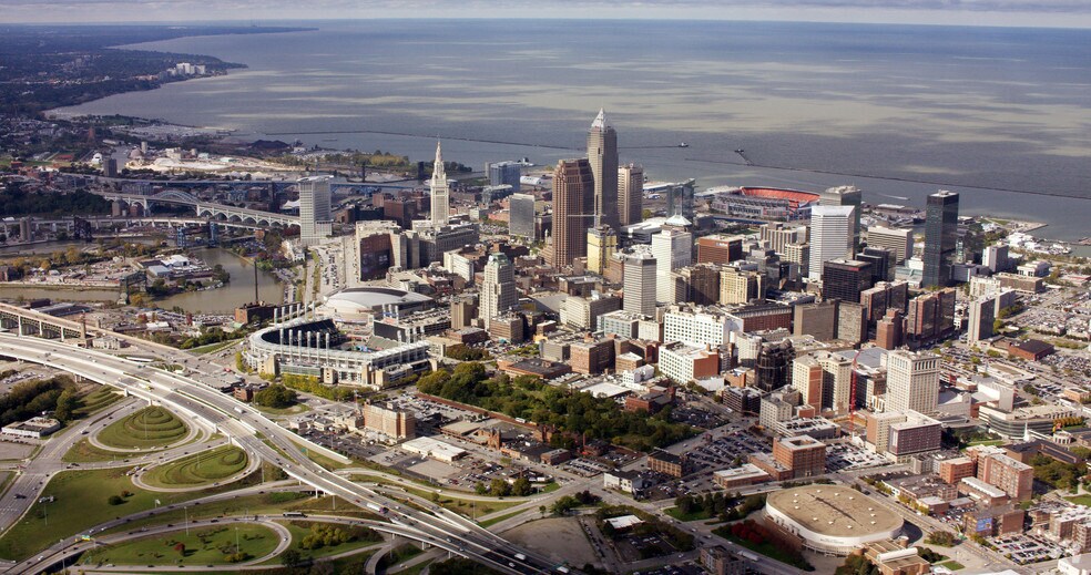 1265-1267 W 9th St, Cleveland, OH à louer - Aérien – Image 2 sur 2