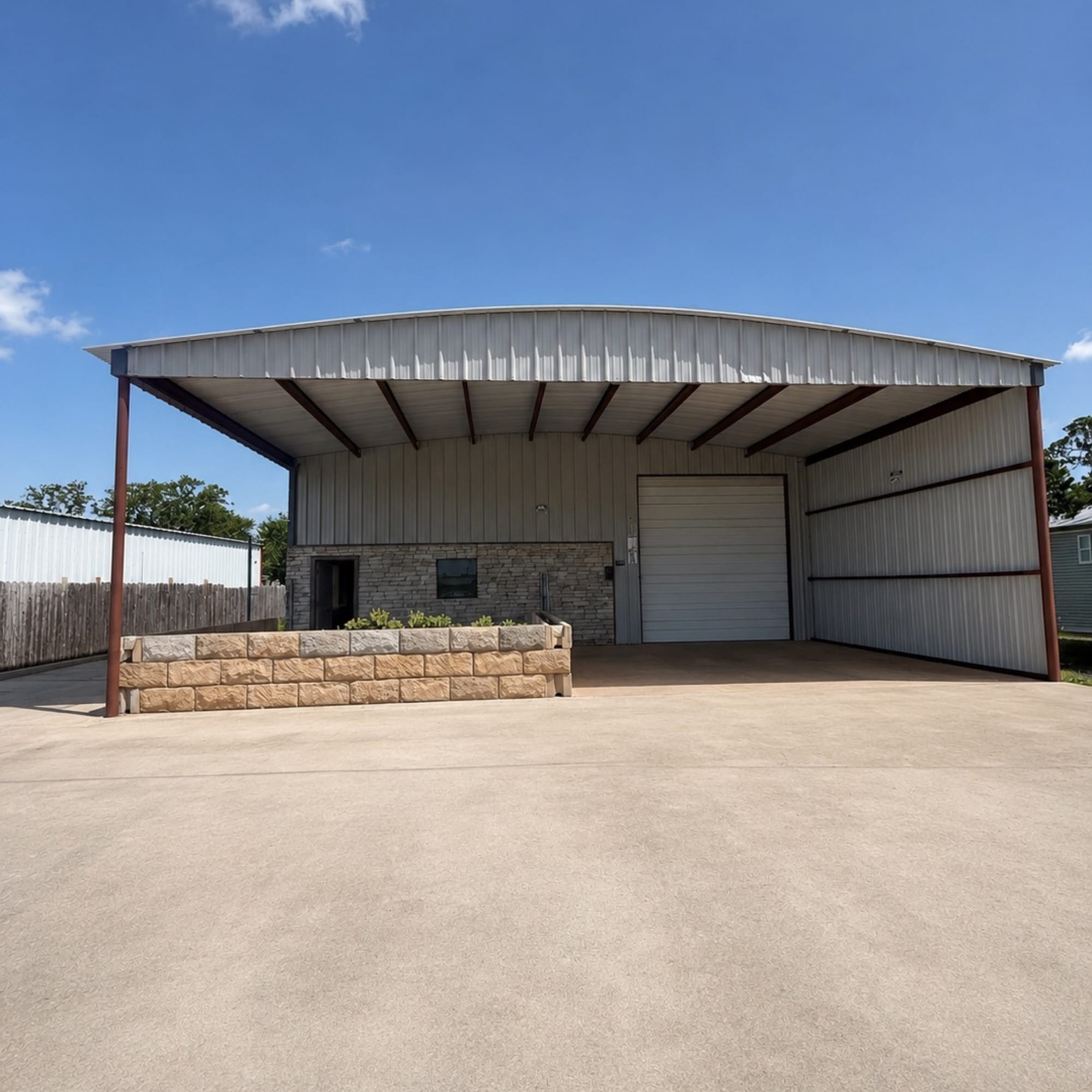 1360 W State Highway 71, Bastrop, TX à louer Photo de l’immeuble– Image 1 sur 11