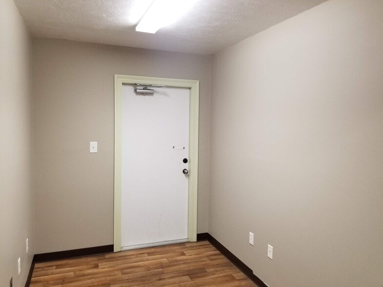 4001 Louisiana Ave, Lake Charles, LA à louer - Photo intérieure – Image 3 sur 7