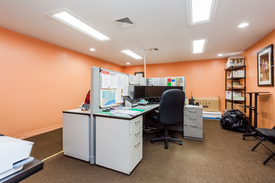 747 Maple Ave, Hartford, CT à louer - Photo de l’immeuble – Image 3 sur 23