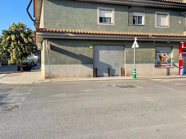 Local commercial dans Vegas del Genil à vendre - Photo de l’immeuble – Image 2 sur 17