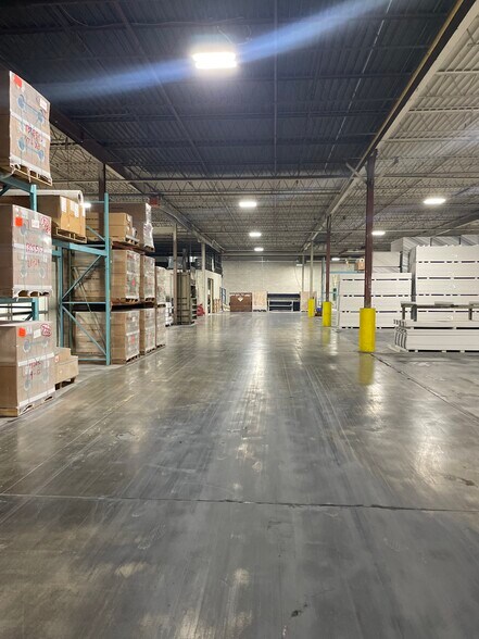 60 Torlake Cres, Toronto, ON à vendre - Photo intérieure – Image 3 sur 14