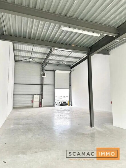6 Avenue Des Roses, 94380 Bonneuil-Sur-Marne, Bonneuil-sur-Marne à louer - Photo de l’immeuble – Image 1 sur 6