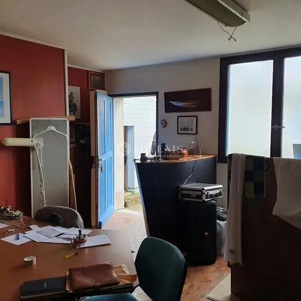 Local d’activités dans Les Sorinières à louer - Photo de l’immeuble – Image 3 sur 4