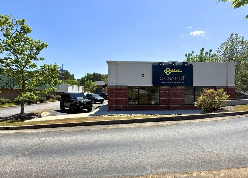 3149 Atlanta Hwy, Athens, GA à vendre - Photo de l’immeuble – Image 1 sur 17