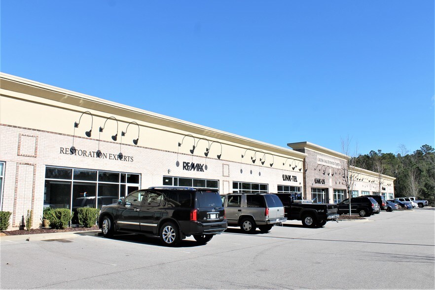 280 Premier Dr, Holly Springs, NC à louer - Photo de l’immeuble – Image 3 sur 3