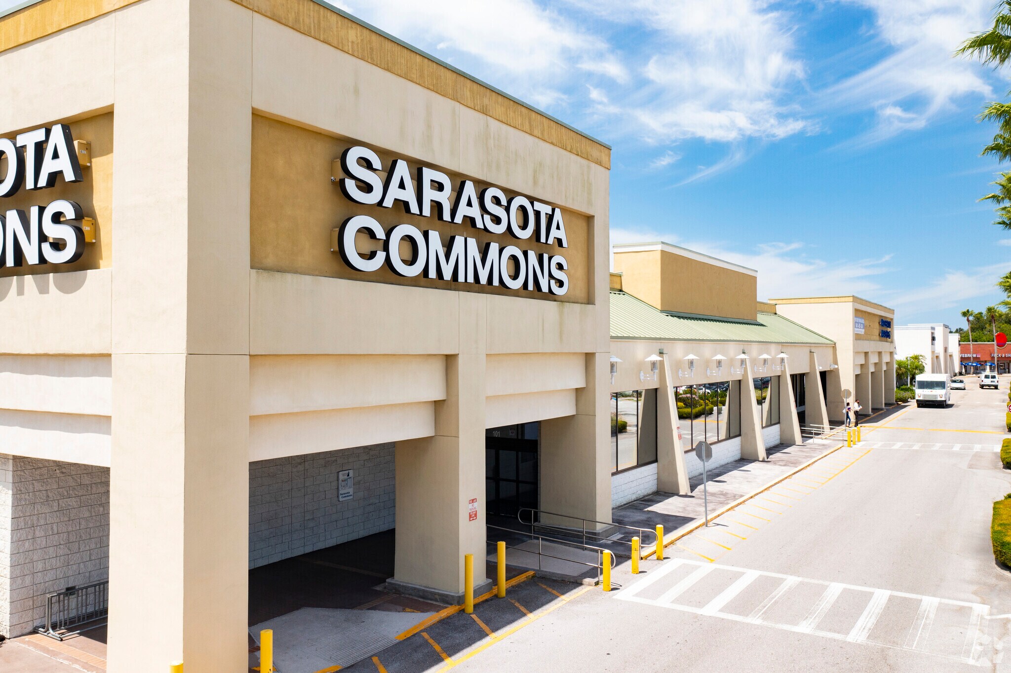 935 N Beneva Rd, Sarasota, FL à louer Photo principale– Image 1 sur 33