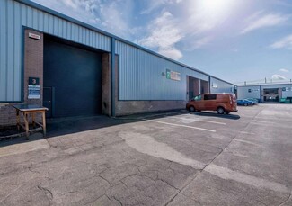 Plus de détails pour 92-98 Hoyland Rd, Sheffield - Industriel/Logistique à louer