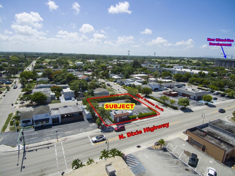 2211 N Dixie Hwy, Lake Worth, FL à vendre - Photo de l’immeuble – Image 3 sur 12