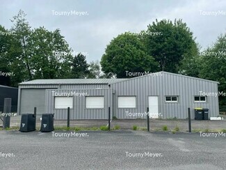 Plus de détails pour Local d'activités à louer