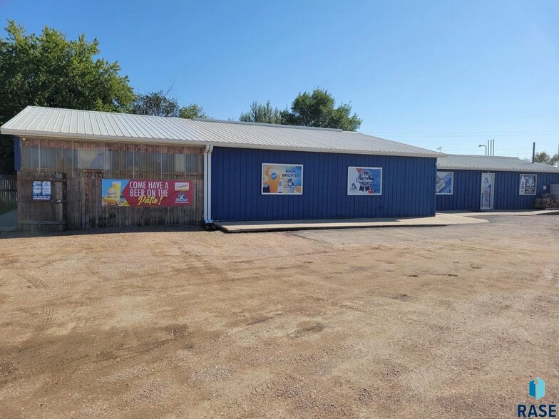 407 Bill Davis St, Egan, SD à vendre - Photo de l’immeuble – Image 3 sur 16