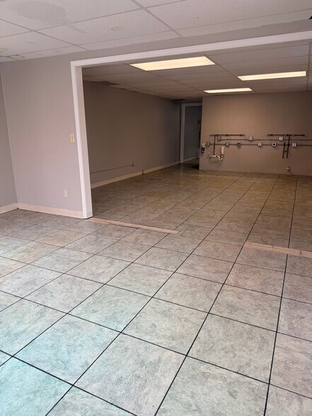 130 E Court St, Bowling Green, OH à louer - Photo intérieure – Image 3 sur 7