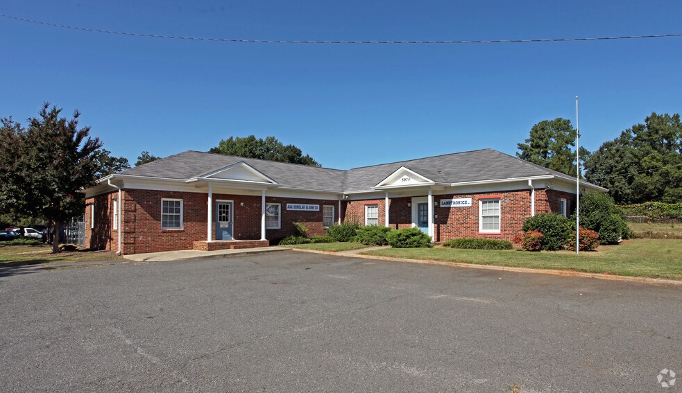 5970 Old Pineville Rd, Charlotte, NC à vendre - Photo principale – Image 1 sur 4