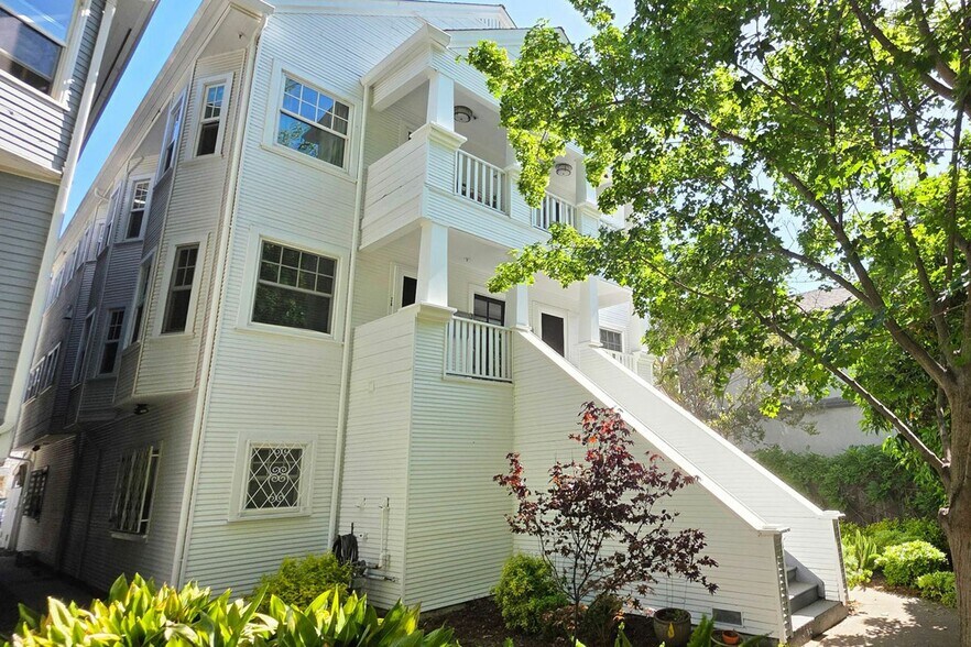 1825 Capitol Ave, Sacramento, CA à vendre - Photo de l’immeuble – Image 2 sur 7