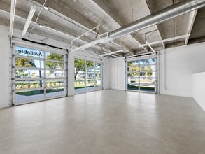 410-470 NE 1st Ave, Hallandale, FL à louer Photo intérieure– Image 2 sur 12