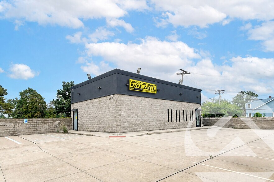 5808 E McNichols Rd, Hamtramck, MI à vendre - Photo de l’immeuble – Image 1 sur 1