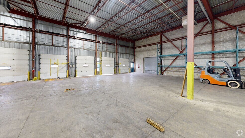 10862 Steeles Ave E, Milton, ON à louer - Numérisation 3D Matterport – Image 3 sur 12