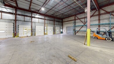 10862 Steeles Ave E, Milton, ON à louer Numérisation 3D Matterport– Image 1 sur 11
