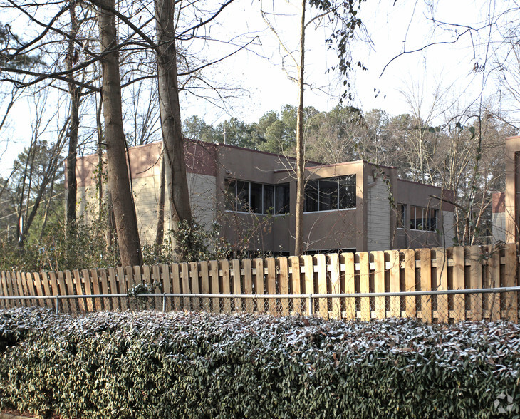 777 Franklin Rd SE, Marietta, GA à vendre - Photo de l’immeuble – Image 3 sur 4