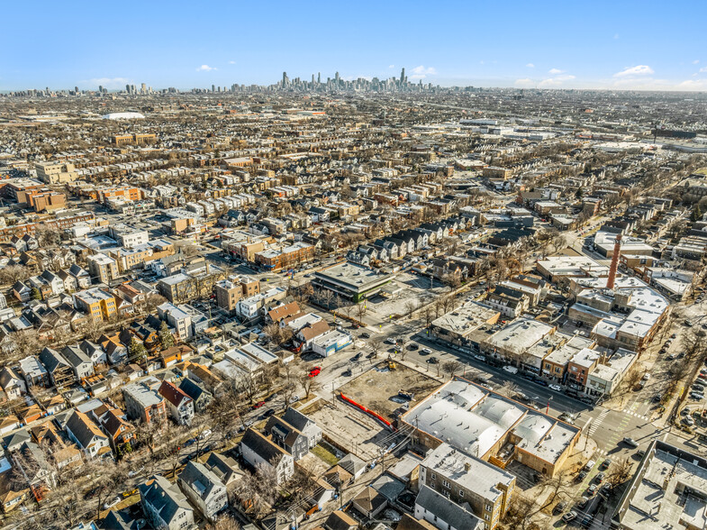 3515 W Irving Park Rd, Chicago, IL à vendre - Photo de l’immeuble – Image 2 sur 5