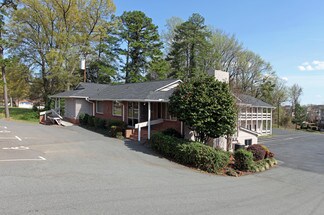 Plus de détails pour 5232 Albemarle Rd, Charlotte, NC - Bureau à louer