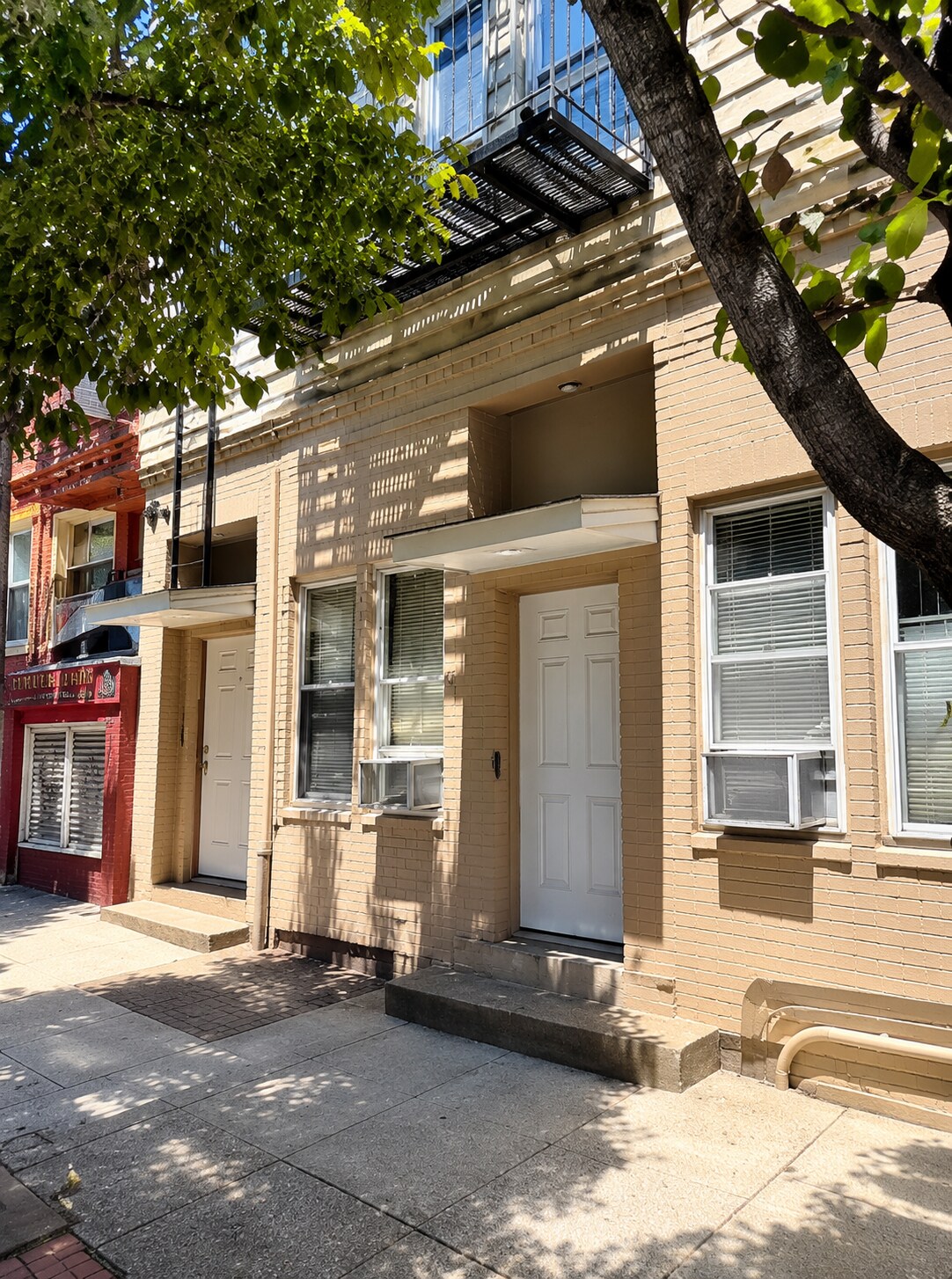 606 11th St, Union City, NJ à vendre Photo de l’immeuble– Image 1 sur 10