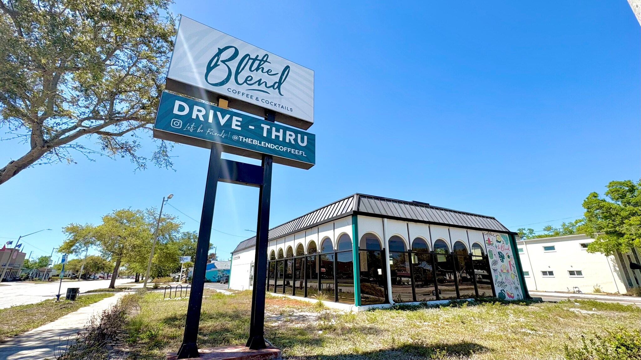 3501 Central Ave N, Saint Petersburg, FL à louer Photo principale– Image 1 sur 18