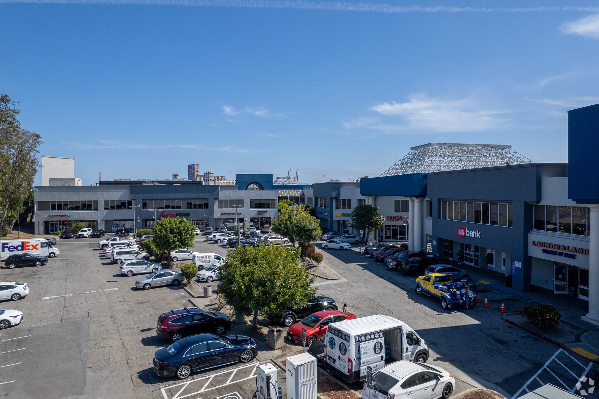 3801 3rd St, San Francisco, CA à louer Photo principale– Image 1 sur 23