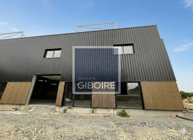 Plus de détails pour Industriel/Logistique à louer