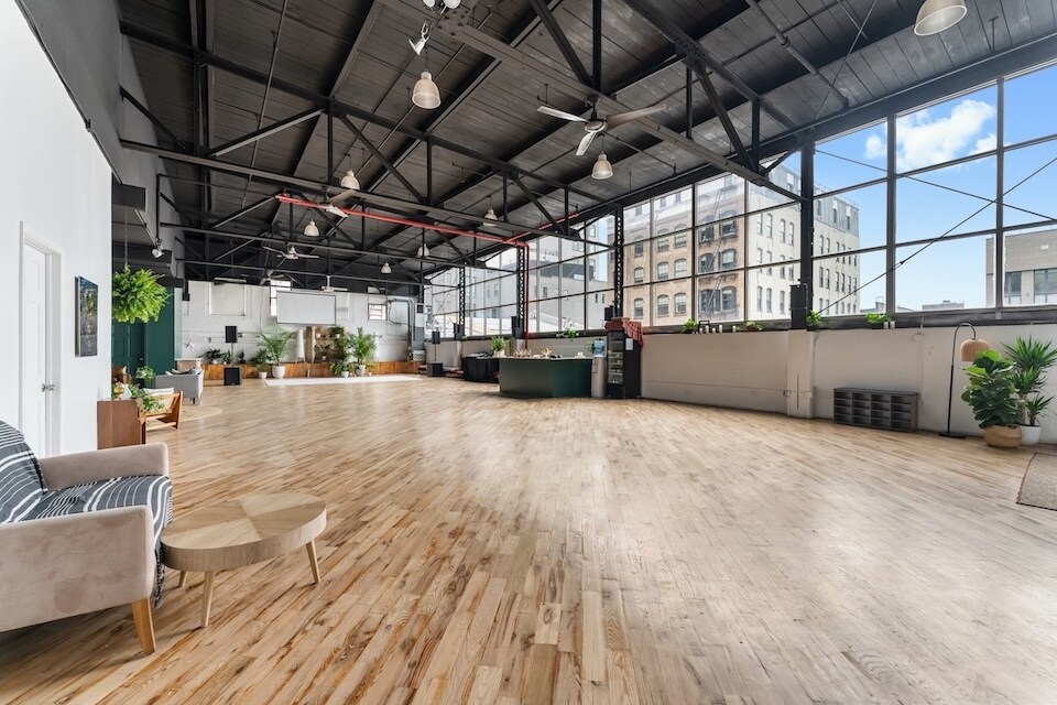 202B Plymouth St, Brooklyn, NY à louer Photo intérieure– Image 1 sur 5