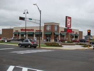 Plus de détails pour 502 S Main St, Rice Lake, WI - Local commercial à vendre