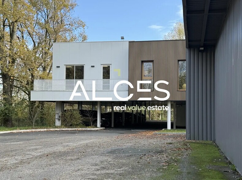 Bureau dans Bruges à louer - Photo de l’immeuble – Image 1 sur 4