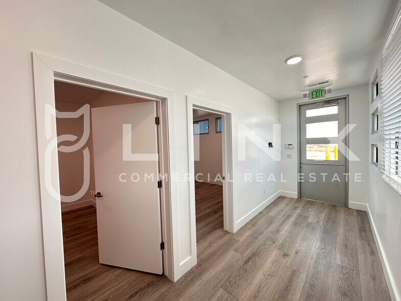 4478 S Factory Dr, Saint George, UT à louer - Photo de l’immeuble – Image 3 sur 5
