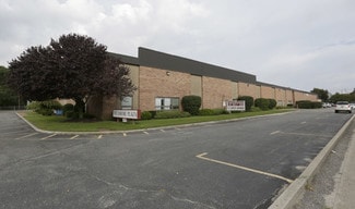 Plus de détails pour 1650 Sycamore Ave, Bohemia, NY - Bureau à louer