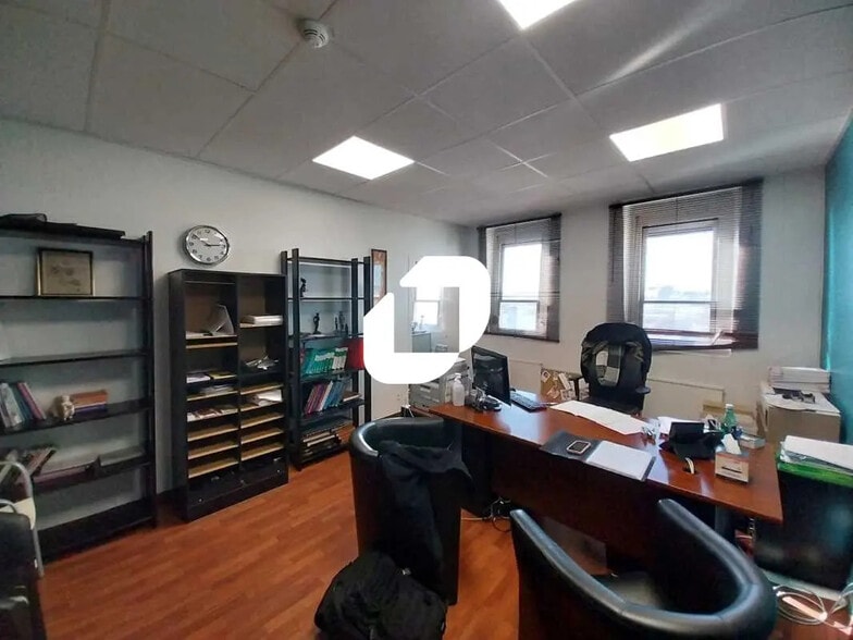 Bureau dans Montpellier à vendre - Photo de l’immeuble – Image 2 sur 20