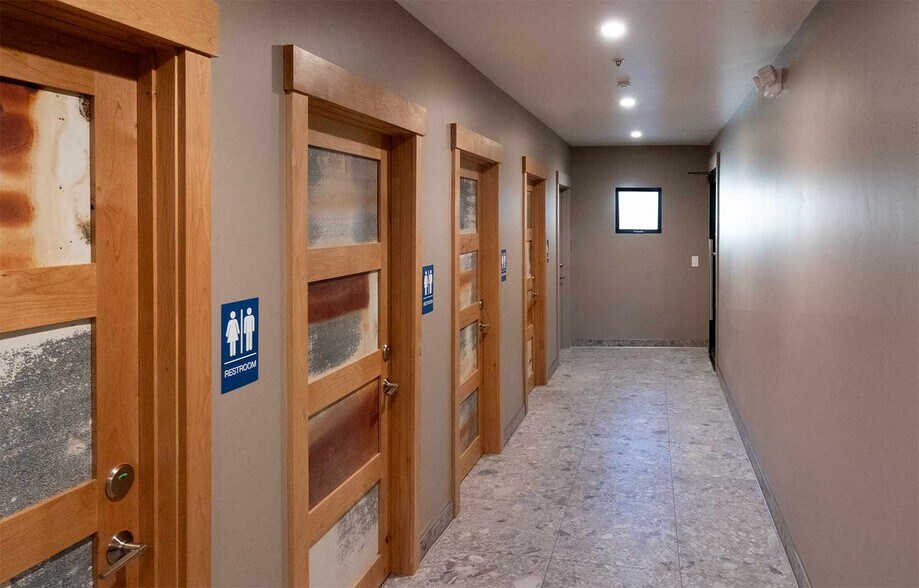 55 W Grant St, Healdsburg, CA à louer - Photo de l’immeuble – Image 2 sur 10