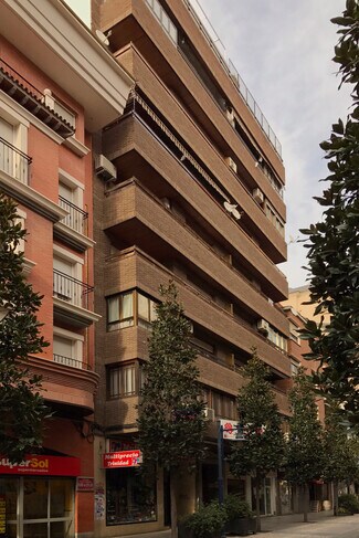 Plus de détails pour Calle De Trinidad, 47, Talavera de la Reina - Local commercial à louer