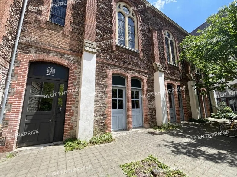 4 Rue Du Père Grignion, Rennes à louer - Photo de l’immeuble – Image 1 sur 8