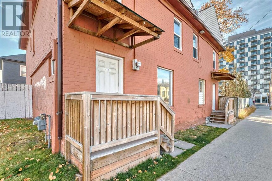 619 1 Av NE, Calgary, AB à louer - Photo de l’immeuble – Image 2 sur 2