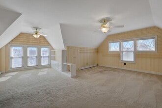 411 Albany Ave, Kingston, NY à vendre Photo intérieure– Image 2 sur 58