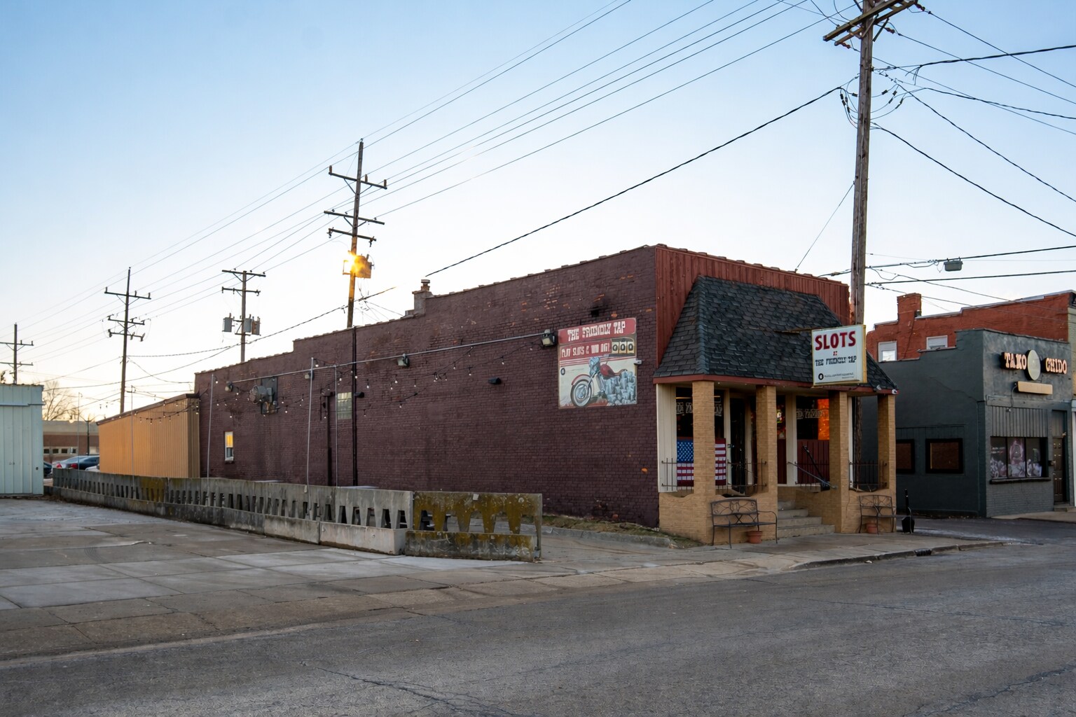 Two Commercial Buildings In Plano portefeuille de 2 biens à vendre sur LoopNet.fr Photo de l’immeuble– Image 1 sur 5