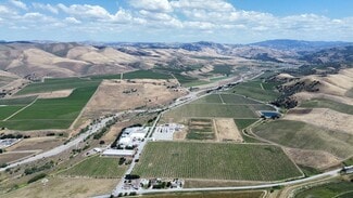 Plus de détails pour 385 Panoche Rd, Paicines, CA - Spécialisé à vendre