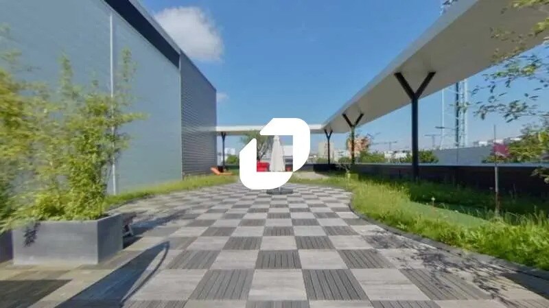 Bureau dans Bobigny à louer - Photo de l’immeuble – Image 2 sur 9