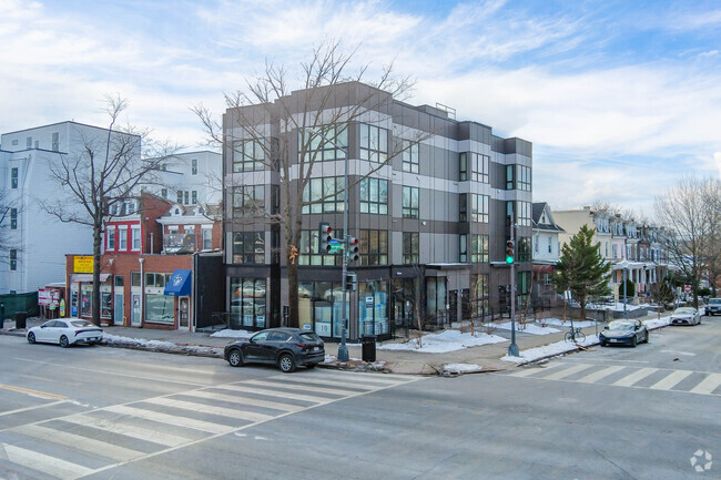 Plus de détails pour 4422-4424 Georgia Ave NW, Washington, DC - Local commercial à vendre