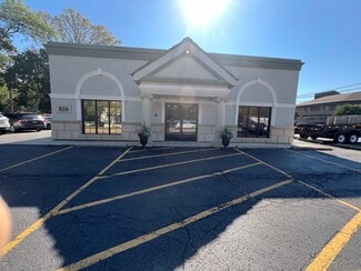 Plus de détails pour 616 Childs St, Wheaton, IL - Local commercial à louer