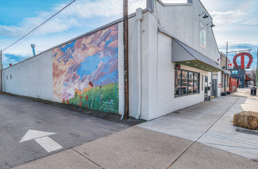 420 N Main St, Prineville, OR à vendre - Photo de l’immeuble – Image 3 sur 63