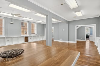 115 E Market St, Warrenton, NC à louer Photo intérieure– Image 2 sur 23