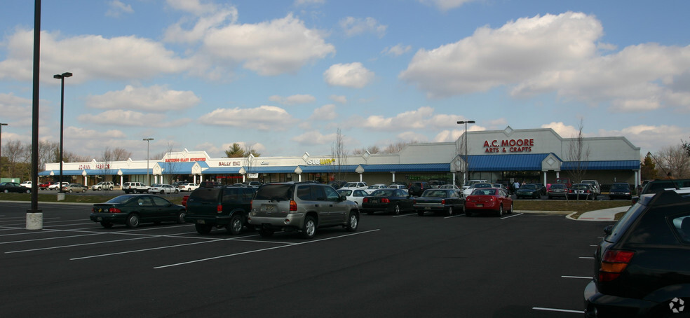 263-299 N Dupont Hwy, Dover, DE à louer - Photo de l’immeuble – Image 2 sur 6