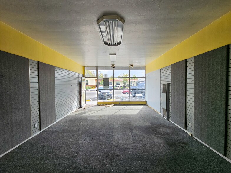 975 Grand Ave, San Rafael, CA à louer - Photo de l’immeuble – Image 3 sur 3